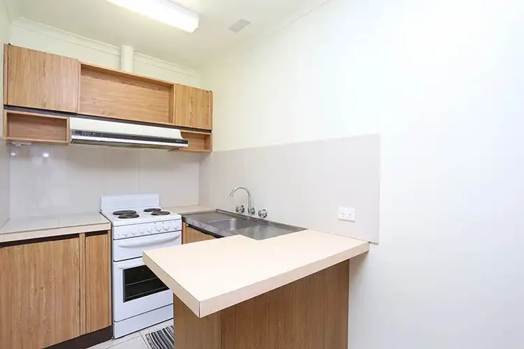 Third view of Homely flat listing, 10/7 King Edward Avenue, Albion VIC 3020