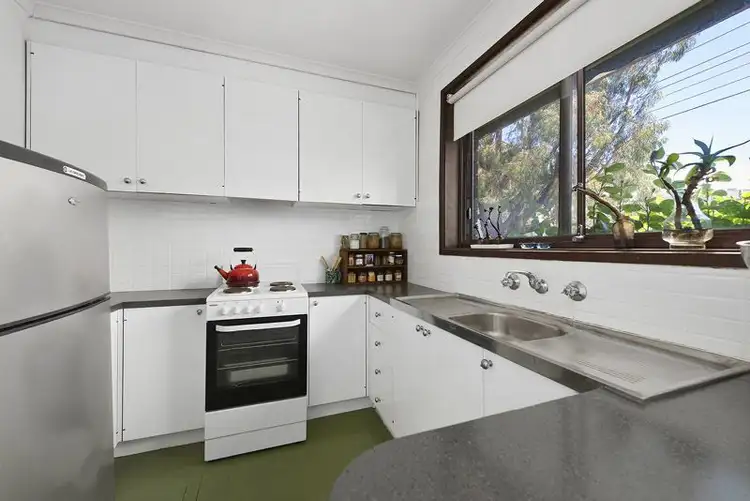 Fourth view of Homely unit listing, 1/98 Plumpton Avenue, Glenroy VIC 3046