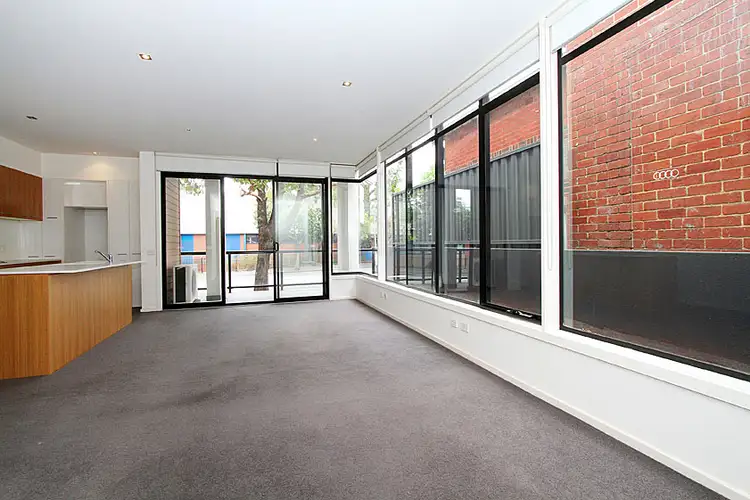 Fourth view of Homely apartment listing, 2/190 Mount Alexander Road, Travancore VIC 3032