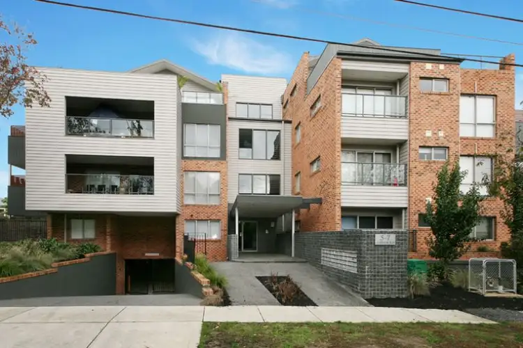 Main view of Homely apartment listing, 12/5-7 Alfrick Road, Croydon VIC 3136