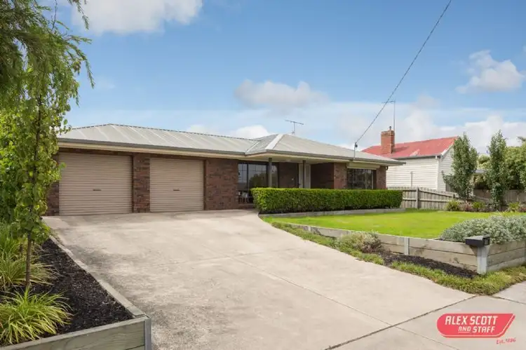 32 TURNER STREET, Wonthaggi VIC 3995