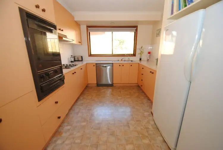 Seventh view of Homely house listing, 37 CALLAWAY CRESCENT, Leongatha VIC 3953