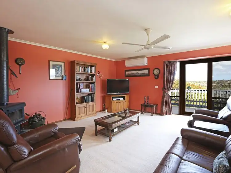 Fifth view of Homely house listing, 20 Tettenhall Ridge, Belmont VIC 3216