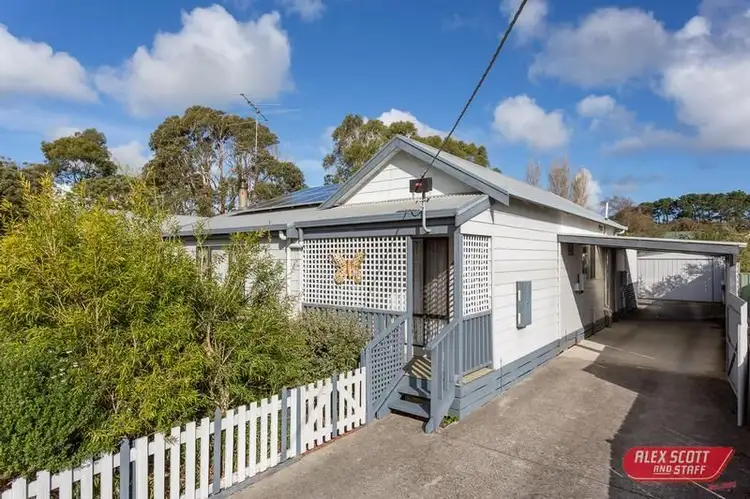 43 GORDON STREET, Wonthaggi VIC 3995