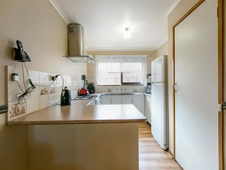 Fifth view of Homely house listing, 1 Milina Court, Frankston VIC 3199