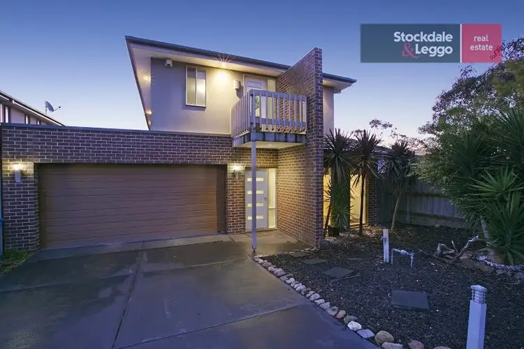 1 Lower Mews, Lynbrook VIC 3975