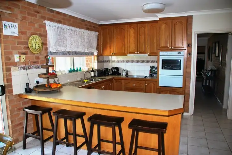 Fifth view of Homely house listing, 5 Handley Court, Shepparton VIC 3630