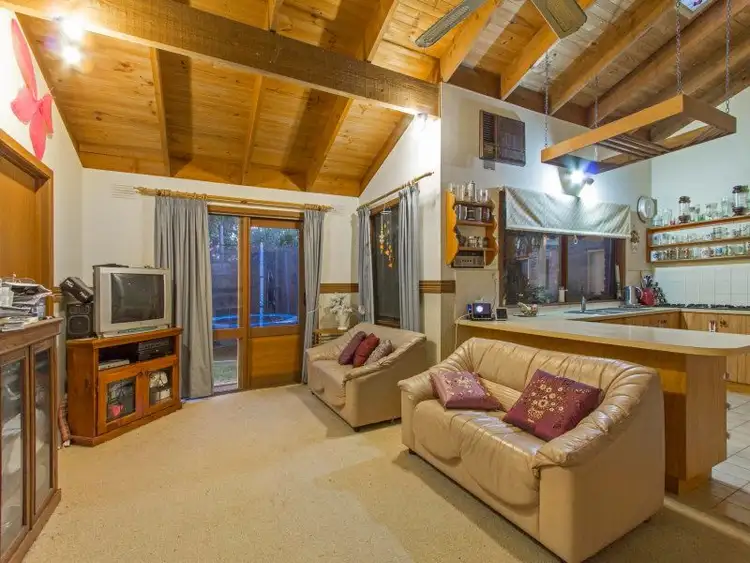 Fourth view of Homely house listing, 6 Elm Grove, Langwarrin VIC 3910