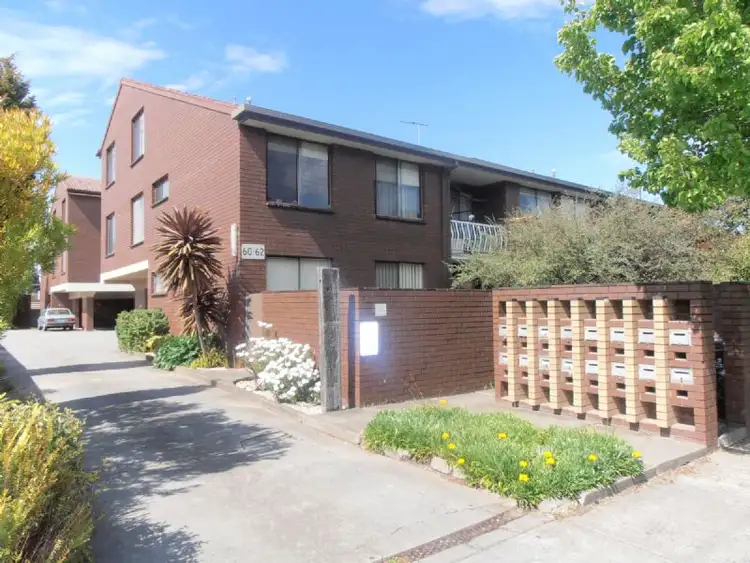 2/60 Cleeland Street, Dandenong VIC 3175