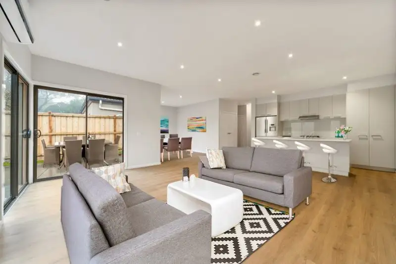 Main view of Homely townhouse listing, 2/40 Bondi Avenue, Frankston VIC 3199