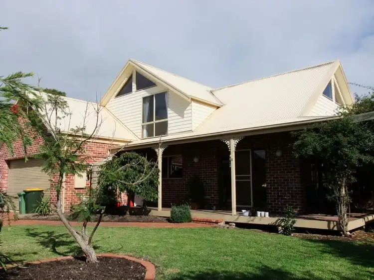 Second view of Homely house listing, 8 CHALE COURT, Silverleaves VIC 3922