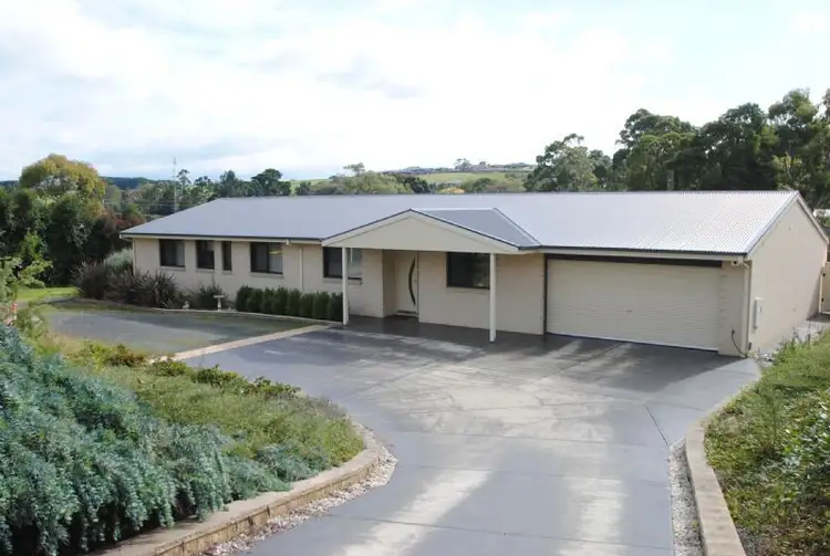 Number 3/13b WORTHY STREET, Leongatha VIC 3953