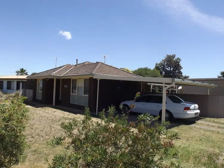 28 Elizabeth Street