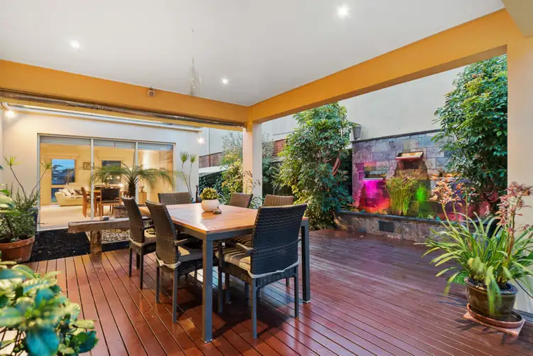 Sixth view of Homely house listing, 25 MacQuarie Circle, Waterways VIC 3195