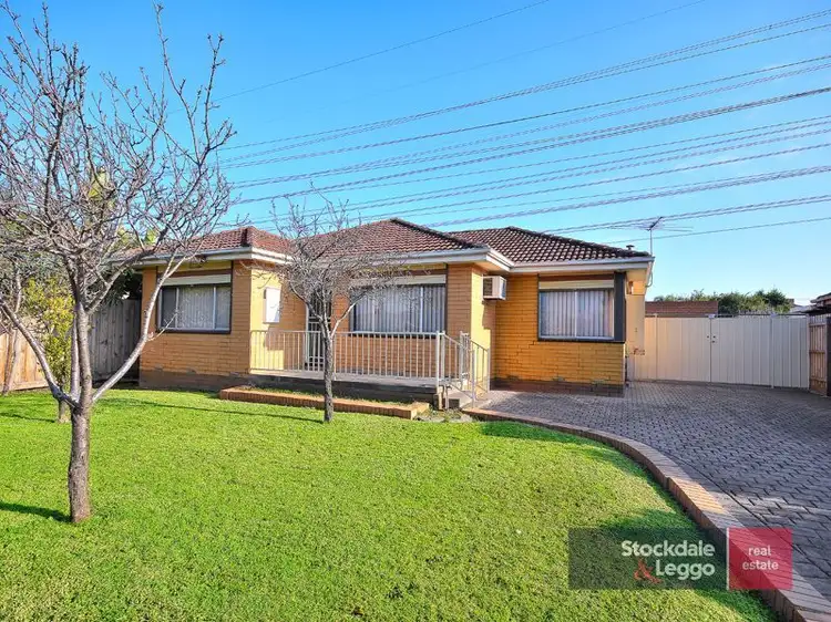 18 Winston Street, Lalor VIC 3075