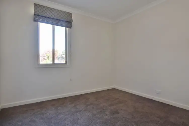 Fifth view of Homely townhouse listing, 5/27 Vinter Avenue, Croydon VIC 3136
