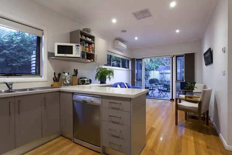 Fifth view of Homely unit listing, 4 Drayton Street, Sunshine VIC 3020