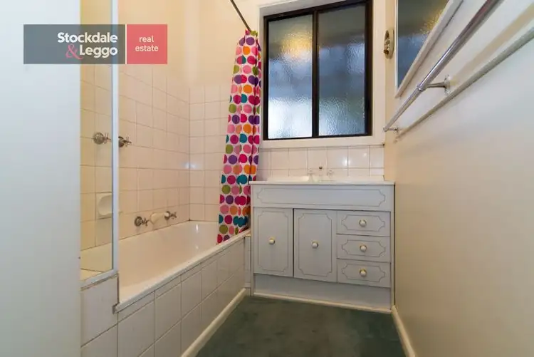 Seventh view of Homely house listing, 2 Allaware Avenue, Croydon VIC 3136