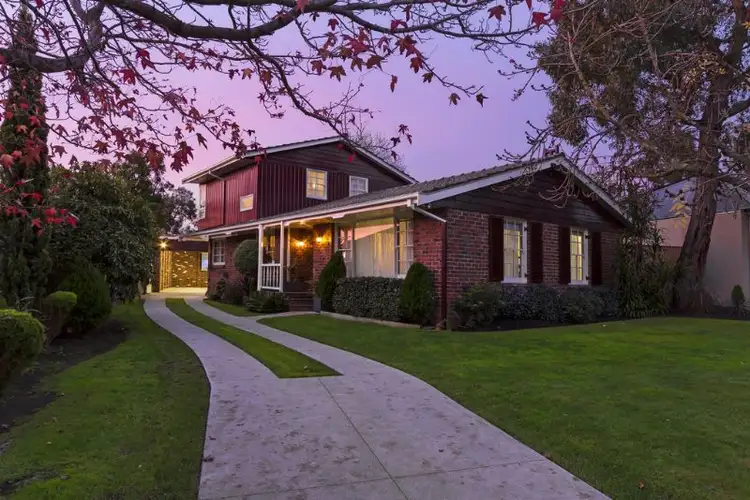 13 Biscayne Drive, Mount Waverley VIC 3149