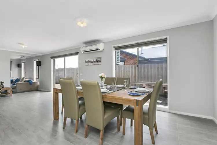 Fifth view of Homely house listing, 15 Emerald Crescent, Koo Wee Rup VIC 3981