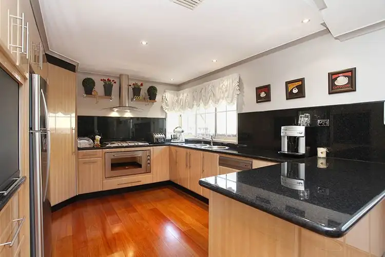 Third view of Homely house listing, 19 Kiparra Close, St Albans VIC 3021