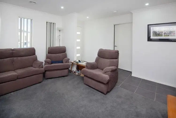 Fourth view of Homely unit listing, 21 Southampton Drive, Langwarrin VIC 3910