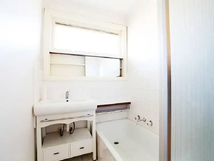 Fourth view of Homely unit listing, 2/41 Milton Avenue, Clayton South VIC 3169