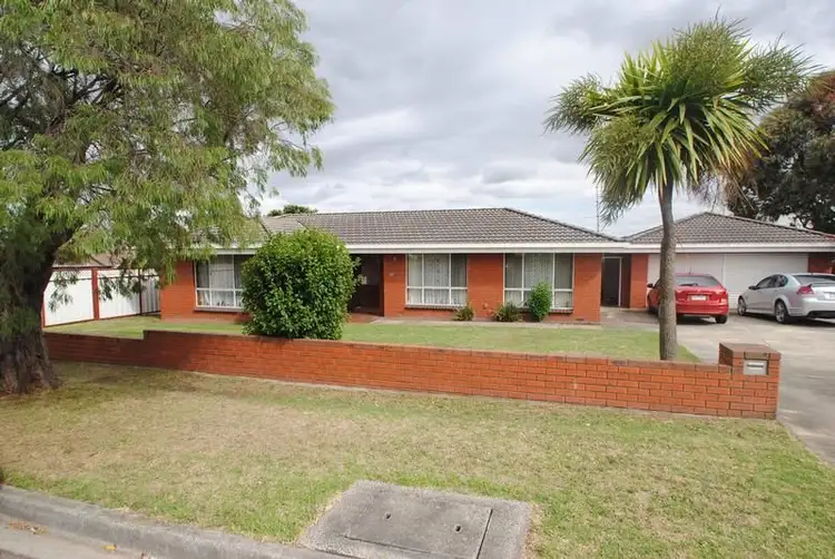 26 SMITH STREET, Leongatha VIC 3953