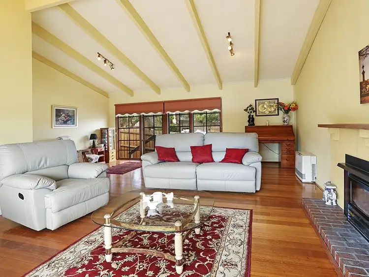 Second view of Homely house listing, 2 Titian Court, Grovedale VIC 3216