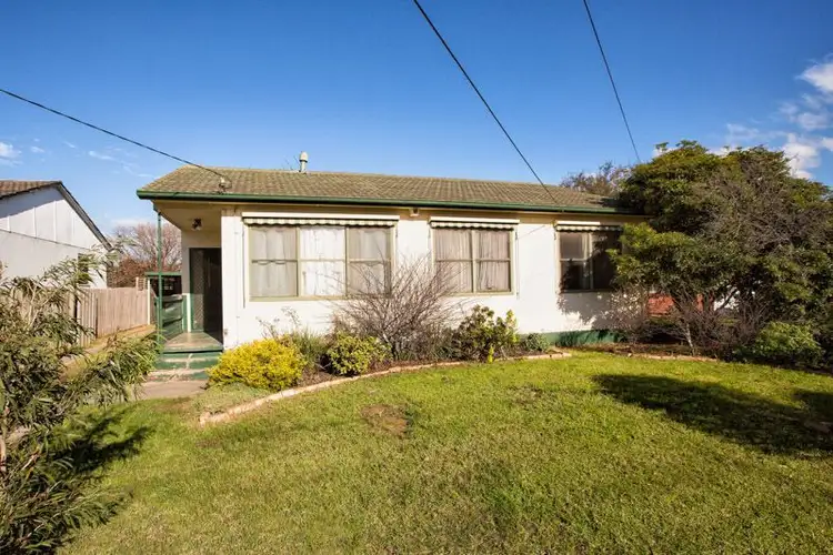 12 Hillman Street, Laverton VIC 3028