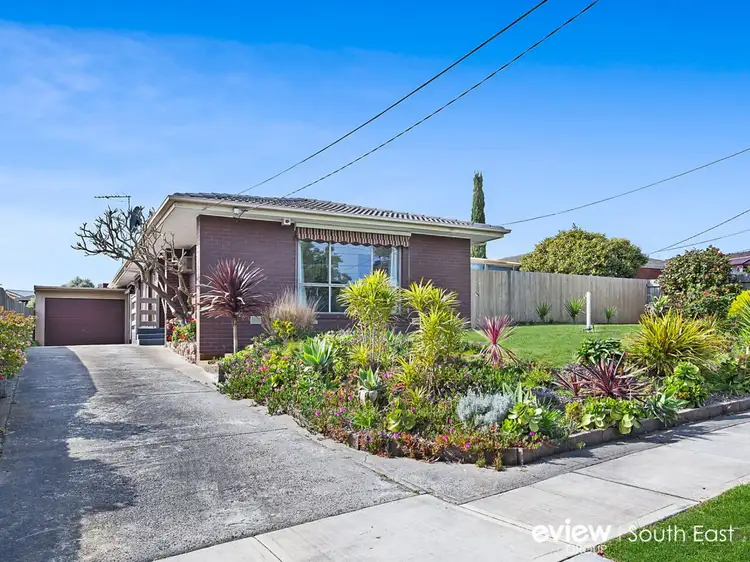 16 Adam Avenue, Hallam VIC 3803