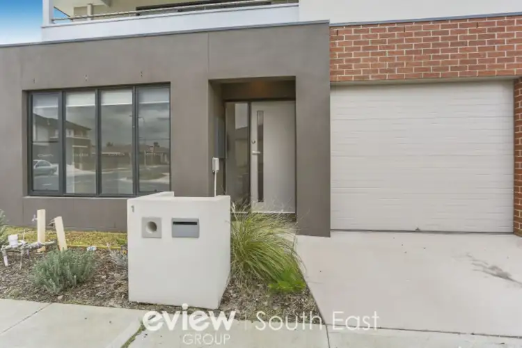 1 Marwedel Avenue, Clyde North VIC 3978