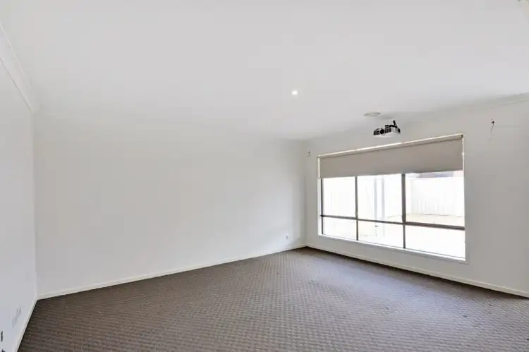 Third view of Homely house listing, 2 Yellowgum Drive, Kialla VIC 3631