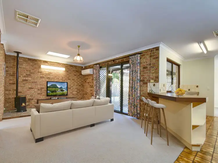 Seventh view of Homely house listing, 31 The Return, Woodvale WA 6026