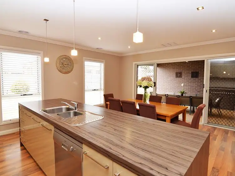 Sixth view of Homely house listing, 1 Bozzi Court, Mildura VIC 3500