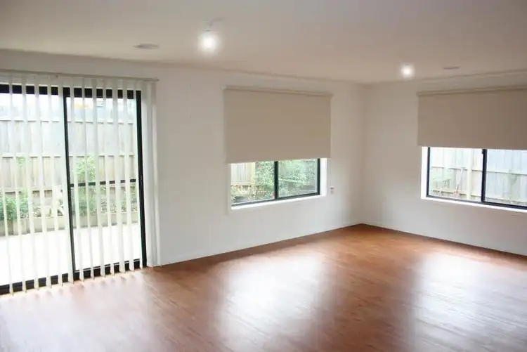 Fourth view of Homely unit listing, 1/6 SOUTH RAILWAY CRESCENT, Korumburra VIC 3950