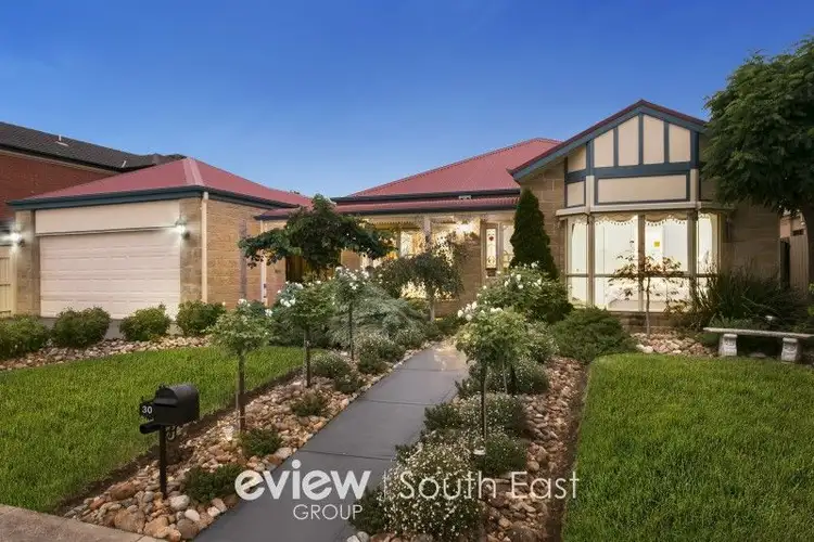 30 Loxley Boulevard, Narre Warren South VIC 3805