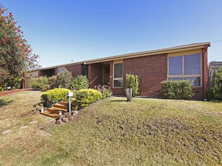 19 Coolabah Drive, Grovedale VIC 3216