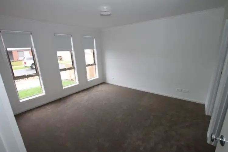 Second view of Homely house listing, 8/137 Moody Street, Koo Wee Rup VIC 3981