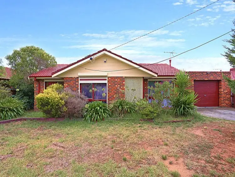87 Fairfax Circuit, Albanvale VIC 3021