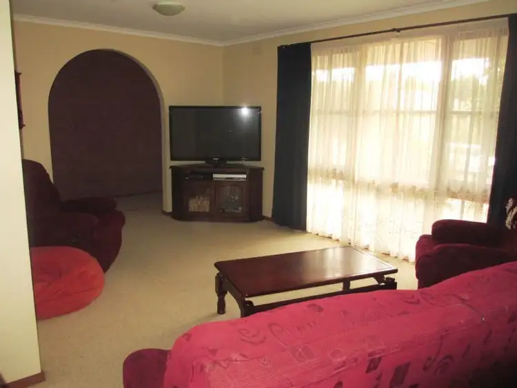Second view of Homely house listing, 1 Birch Crt, Langwarrin VIC 3910