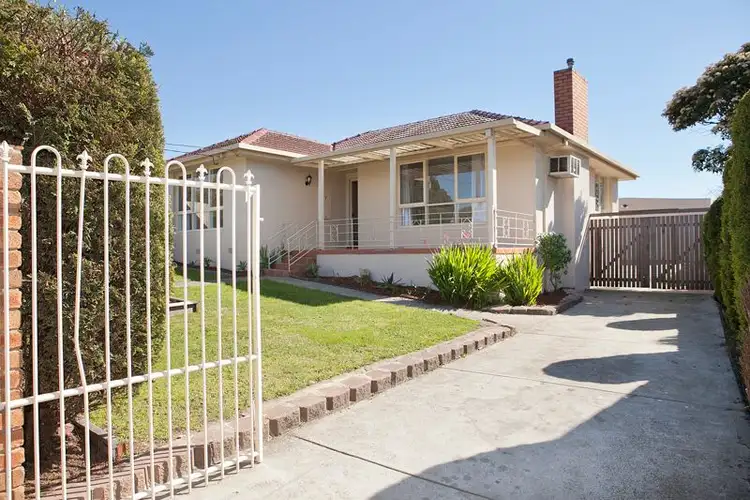 7 Teal Court, Dandenong North VIC 3175