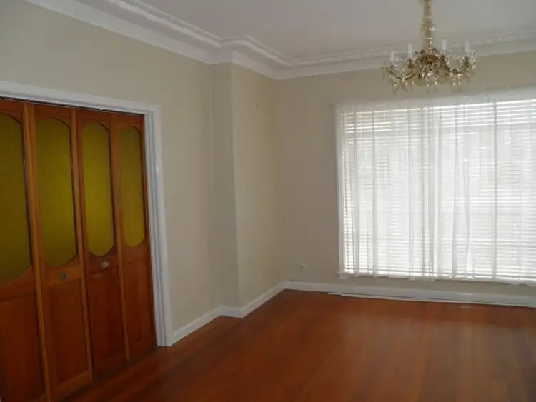 Seventh view of Homely house listing, 72 Stradbroke Drive, St Albans VIC 3021