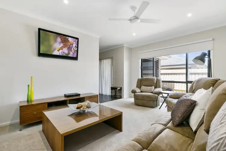 Sixth view of Homely house listing, 15 Silver Way, Koo Wee Rup VIC 3981