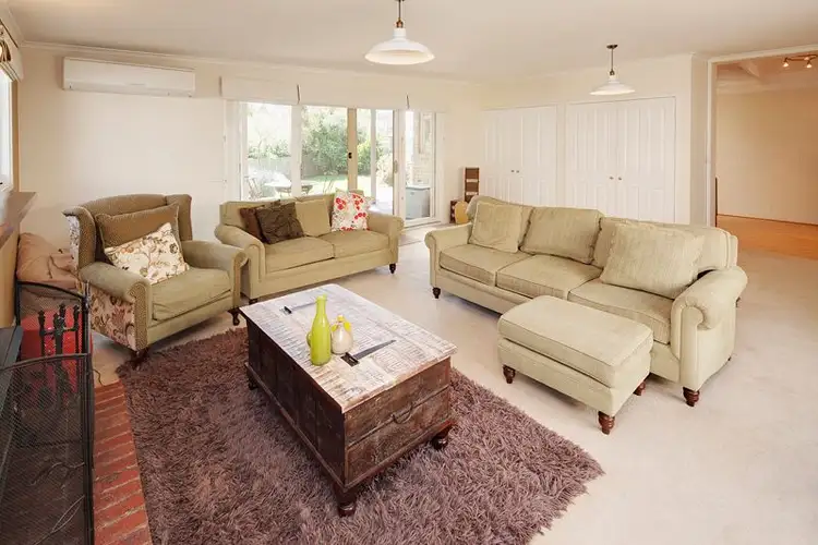 Second view of Homely house listing, 11 Ashgrove South, Langwarrin VIC 3910