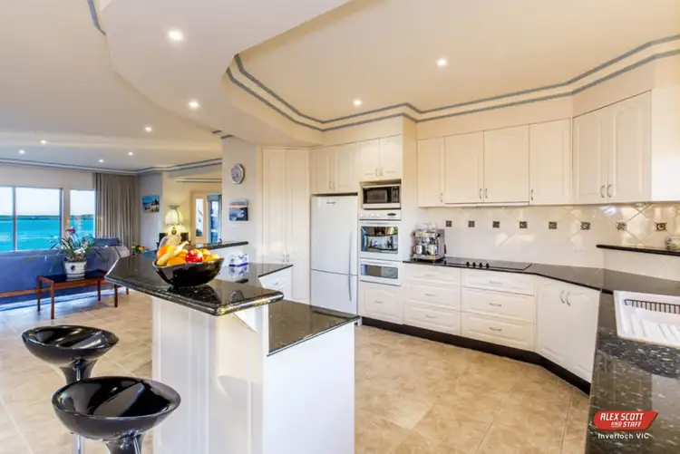 Fifth view of Homely house listing, 17 Henderson Court, Inverloch VIC 3996