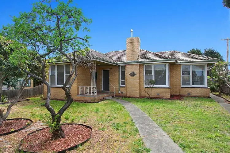 28 Gellibrand Crescent, Reservoir VIC 3073