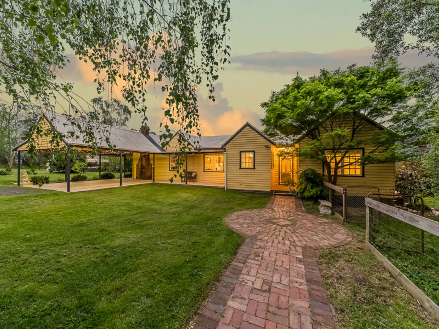 Main view of Homely rural property listing, 285 MAIN SOUTH ROAD, Drouin VIC 3818