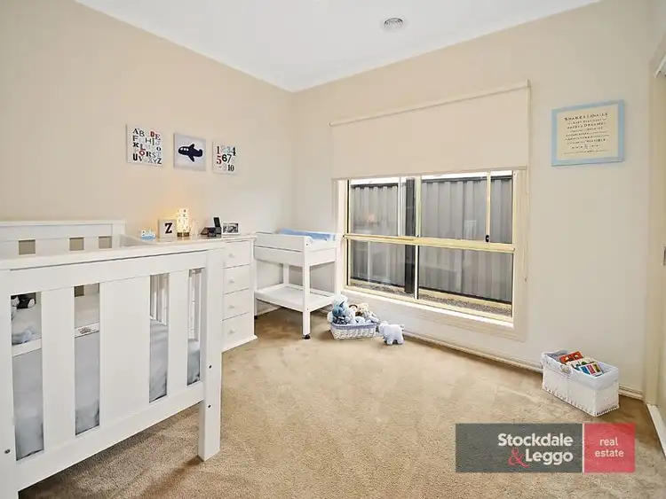 Fifth view of Homely house listing, 33 Kingscote Way, Wollert VIC 3750