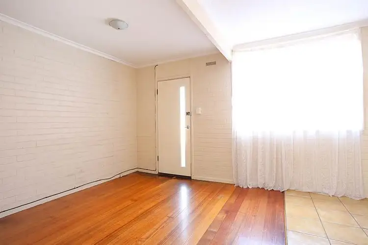Third view of Homely unit listing, 4/26 Hampshire Road, Sunshine VIC 3020